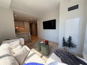 135 Seaport Blvd 708, Boston MA 02210