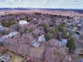 34 Brush Hill Ln, Milton MA 02186
