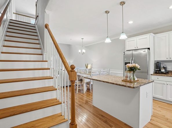 59 Olympia Ave 4, Shrewsbury MA 01545
