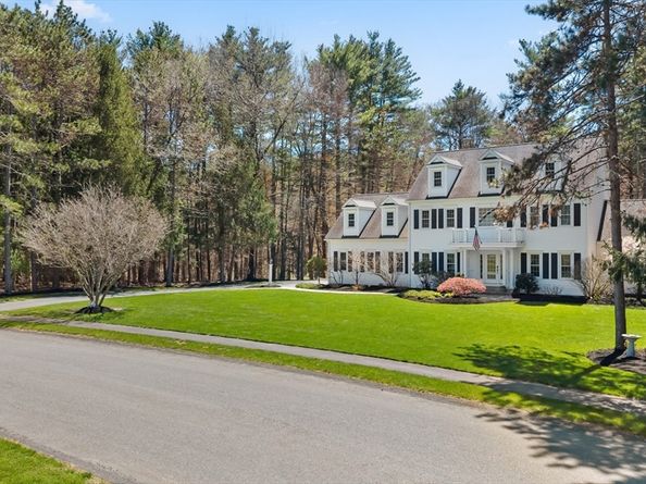 7 Daniel Shays Rd, Hopkinton MA 01748