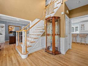 7 Daniel Shays Rd, Hopkinton MA 01748