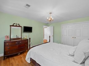 7 Daniel Shays Rd, Hopkinton MA 01748