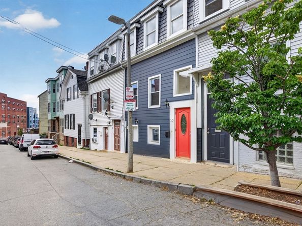 32 Eutaw St, Boston MA 02128