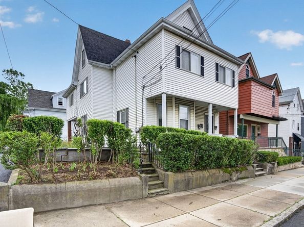 549 Main St, Medford MA 02155