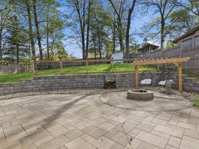 13 Marilyn Drive, Auburn MA 01501