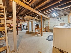 27 Park St, Woburn MA 01801