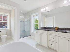 1362 Great Plain Ave 1, Needham MA 02492