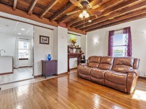 28 Lakewood St, Worcester MA 01603