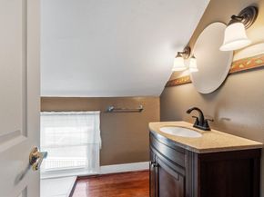 28 Lakewood St, Worcester MA 01603