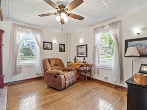 28 Lakewood St, Worcester MA 01603