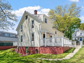 28 Lakewood St, Worcester MA 01603