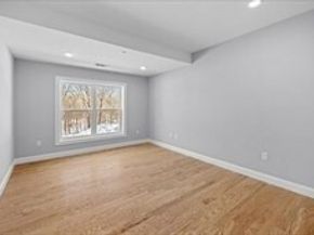 485 Blue Hills Parkway 39, Milton MA 02186