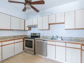 45 Main St 27, Wareham MA 02571