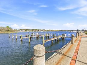 45 Main St 27, Wareham MA 02571