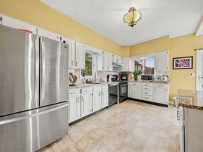 75 Walker St, Quincy MA 02171