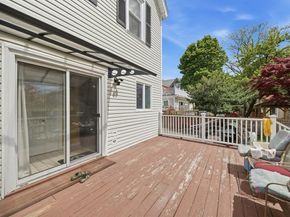 75 Walker St, Quincy MA 02171