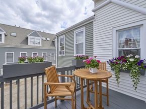 74 School Street 3, Boston MA 02129