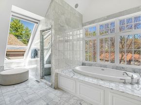 1 Graystone Ln, Weston MA 02493