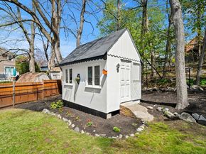 76 Perkins St, Stoneham MA 02180