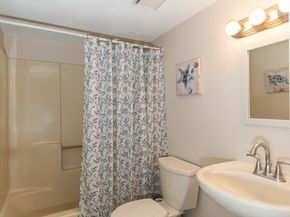 38 Kimball Ave 6, Ipswich MA 01938
