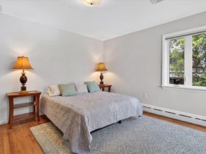 76 Goodnough Rd, Brookline MA 02467