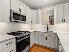 123-125 Centre St TH6, Boston MA 02124