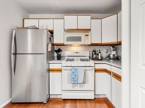 652 E 2nd St, Boston MA 02127