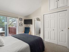 314 W 4th St 3, Boston MA 02127