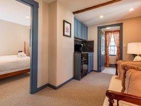 34 Mount Pleasant Street, Rockport MA 01966
