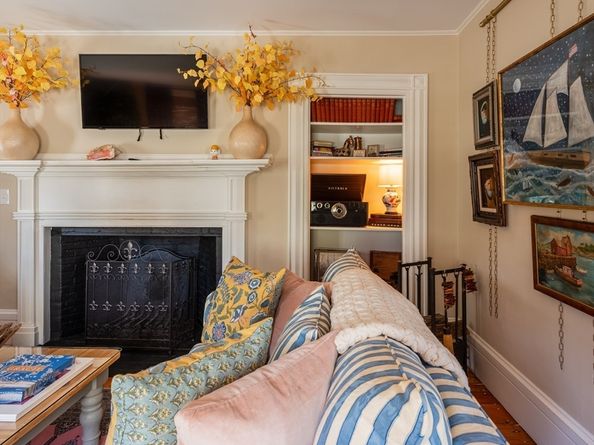 34 Mount Pleasant Street, Rockport MA 01966