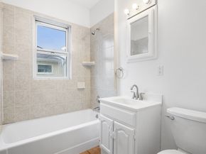 38 Pembroke St, Medford MA 02155