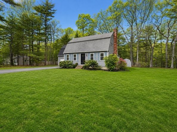 76 Woodridge Rd, Duxbury MA 02332