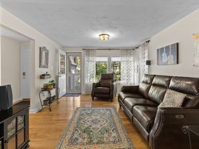 31 Mixter Rd, Holden MA 01520