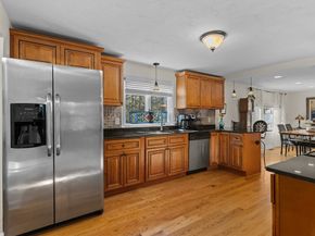 31 Mixter Rd, Holden MA 01520