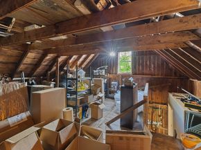 31 Mixter Rd, Holden MA 01520