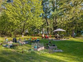 31 Mixter Rd, Holden MA 01520