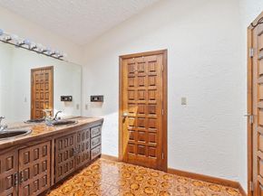 99 Beaver Road, Reading MA 01867