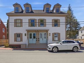 8 Milk Street B, Newburyport MA 01950