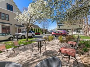 23 Spruce St B, Acton MA 01720
