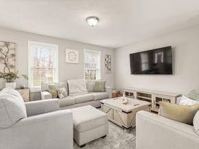 39 Sewell St, Brockton MA 02301