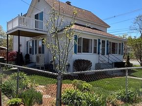 4 Central Ave, Northbridge MA 01534