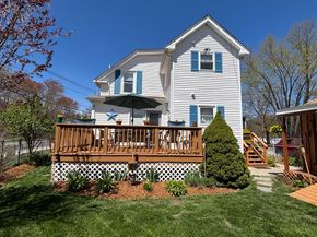 4 Central Ave, Northbridge MA 01534