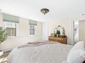 11 County St, Ipswich MA 01938