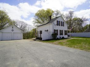 25 Cook St, Douglas MA 01516