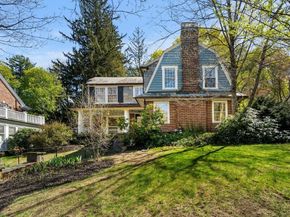 292 Pond St, Boston MA 02130