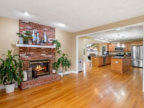 103 Barker St, North Andover MA 01845