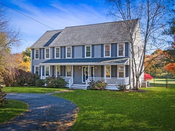 103 Barker St, North Andover MA 01845