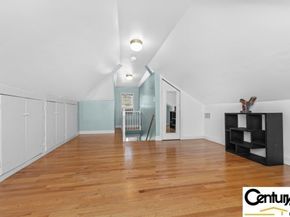 15 Murray Hill Rd, Medford MA 02155