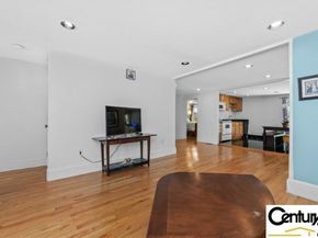 15 Murray Hill Rd, Medford MA 02155