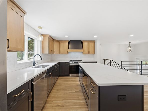 44 Wildbrook Road, Billerica MA 01821